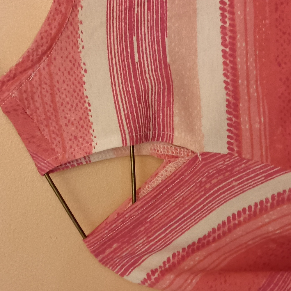 Woman Within cold shoulder tee, sz 14/16 - Picture 3 of 5